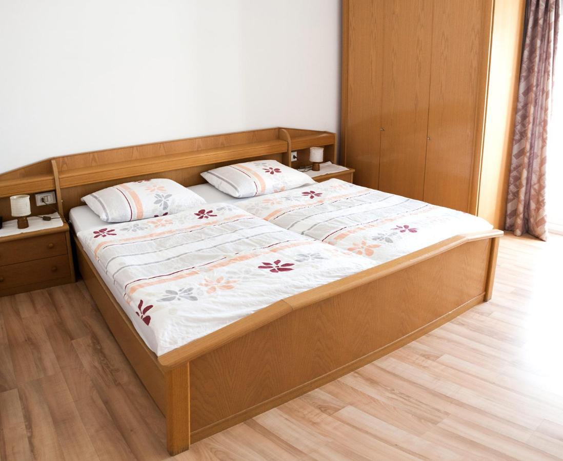 Hotel Zum Rossl Anterivo ภายนอก รูปภาพ