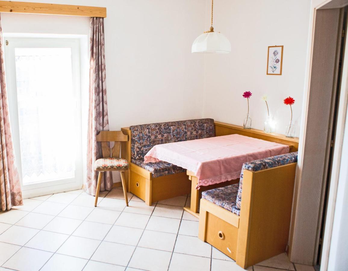 Hotel Zum Rossl Anterivo ภายนอก รูปภาพ